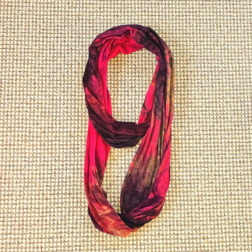 Infinity Scarf - Picture 7 of 8